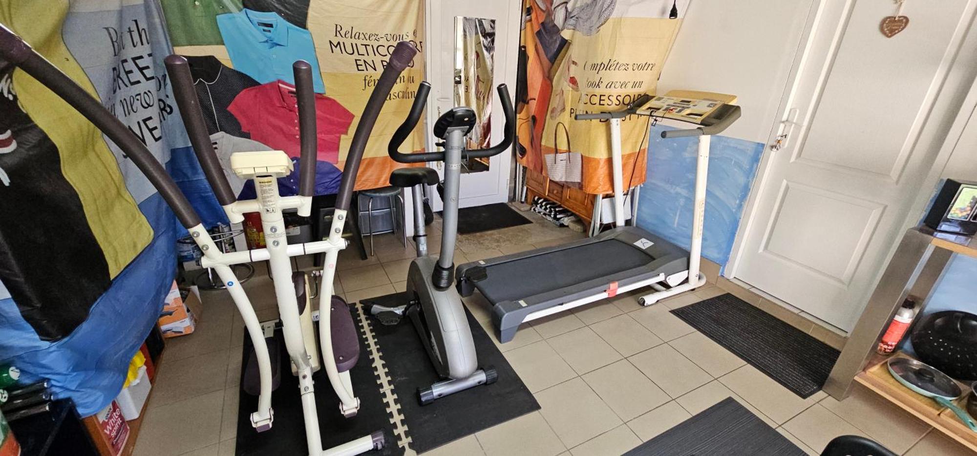 Studio Tranquillo Avec Piscine Et Salle De Sport อิสทร์ ภายนอก รูปภาพ