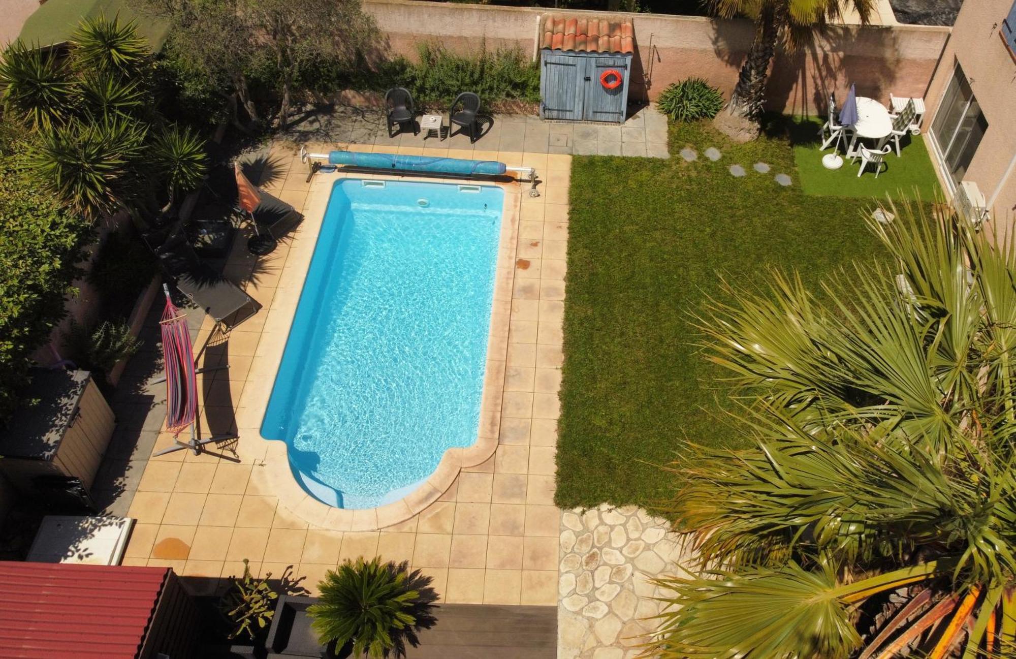 Studio Tranquillo Avec Piscine Et Salle De Sport อิสทร์ ภายนอก รูปภาพ